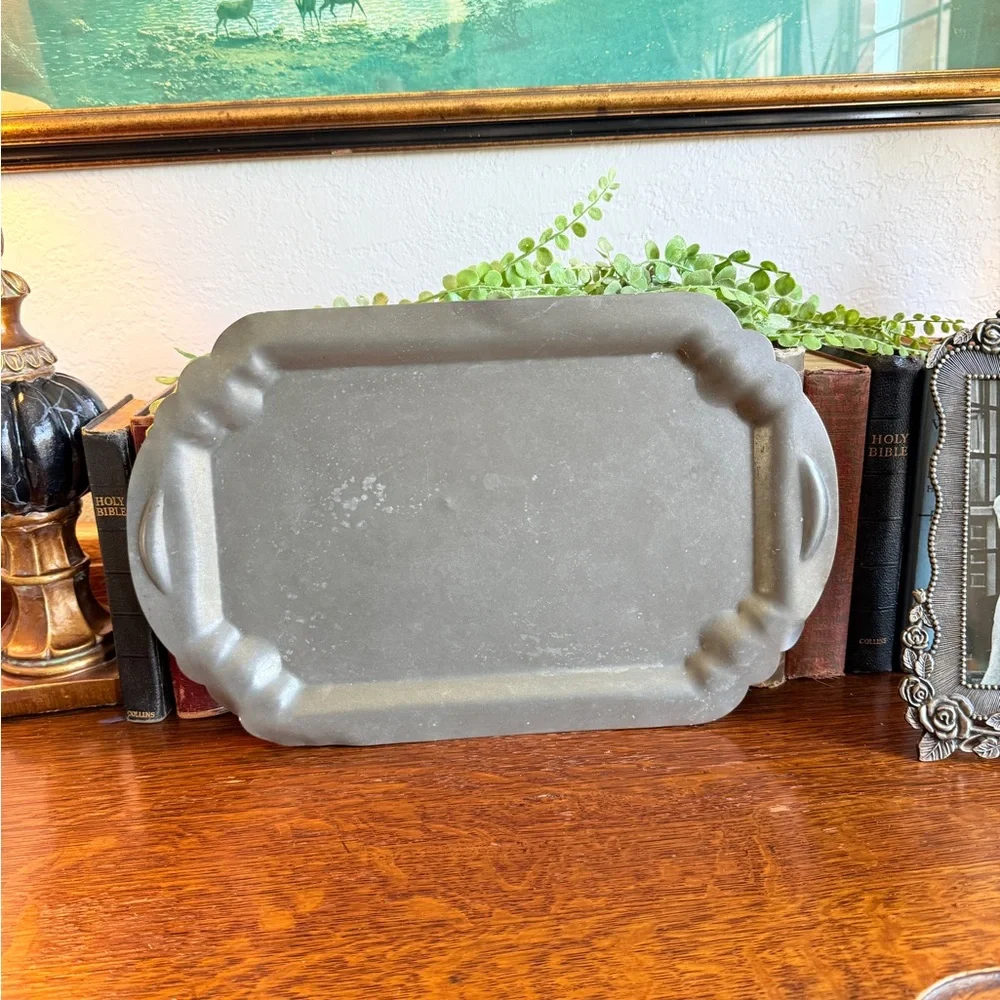 Vintage Pewter Vanity Tray – Scalloped Edges, Rectangular, England